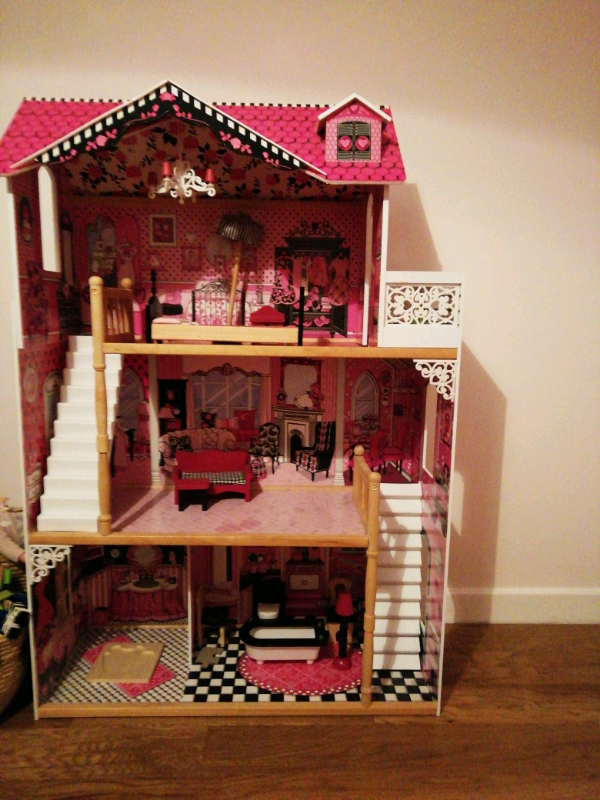 gumtree dolls house furniture